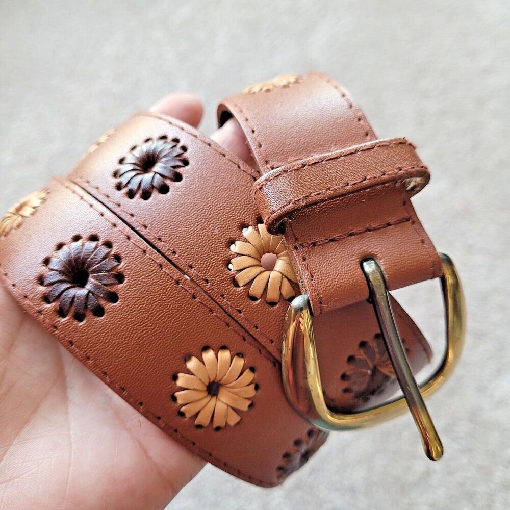 Liz Clairborne Sz Medium Brown Adjustable Belt Brass Buckle Thailand Style 28107 - Picture 2 of 10